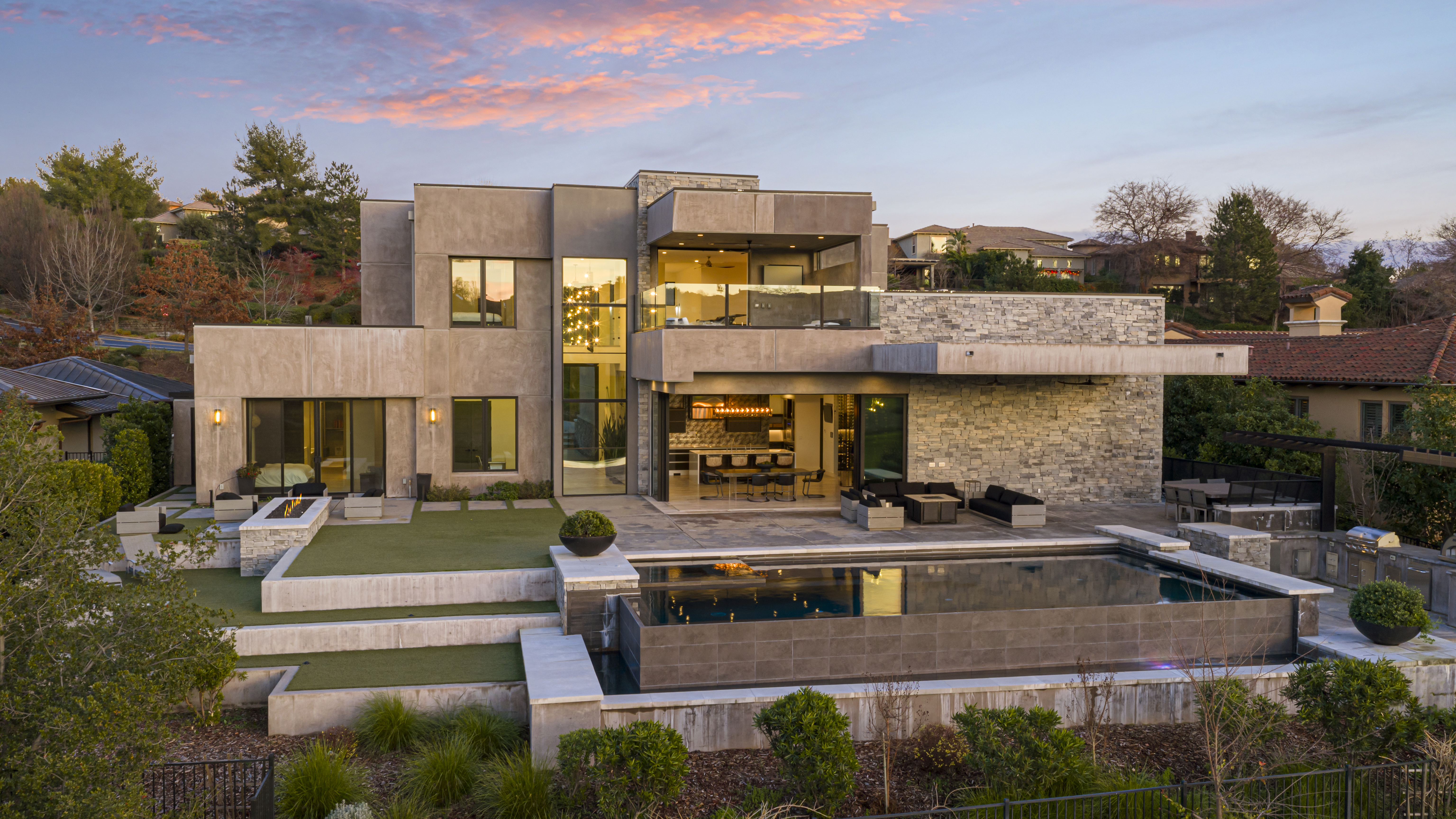 4573 Greenview Dr El Dorado Hills CA — Donald Joseph-designed modern luxury estate on Serrano Country Club golf course